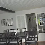 Motel para Casais Serengeti & Stayover *