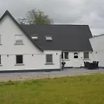 Serengeti & Stayover