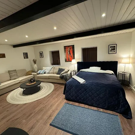 Timebasishotel Serengeti & Stayover *