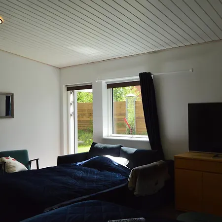 Serengeti & Stayover *