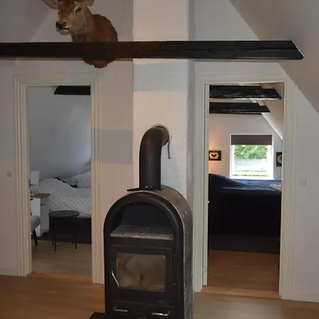 Liebeshotel Serengeti & Stayover *
